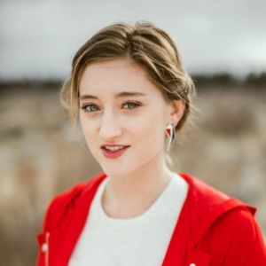 Meet your Posher, Carissa